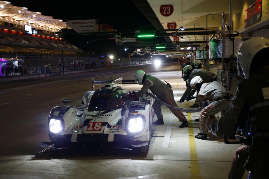  Porsche 919 Hybrid 2015 года  (фото 294 из 481)